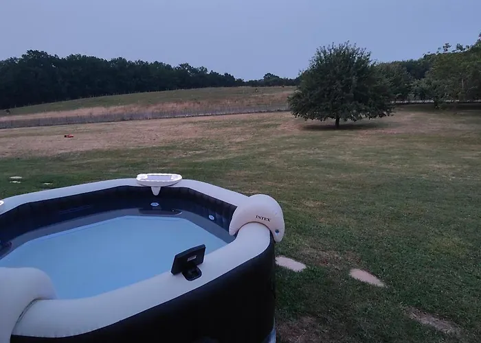 Les De Juevince Semesterbostad Issac